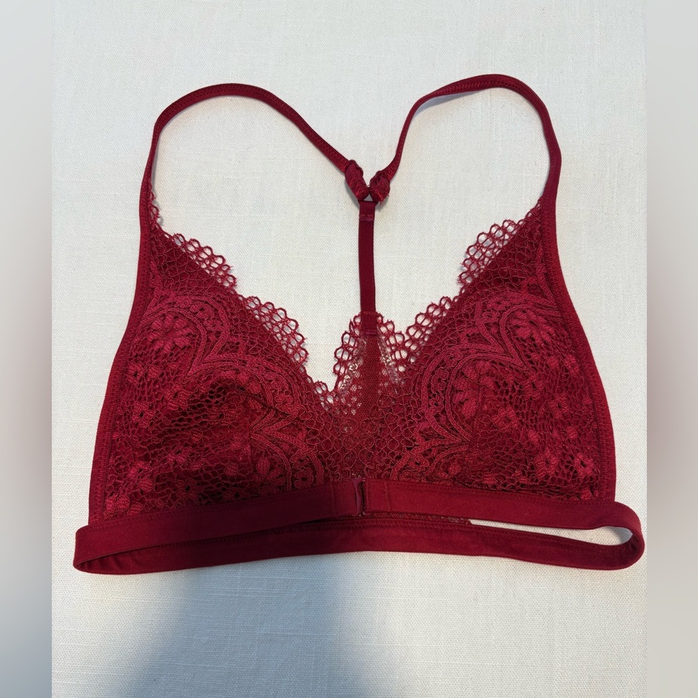 Victoria’s Secret Burgundy/Deep Red Lace Bra